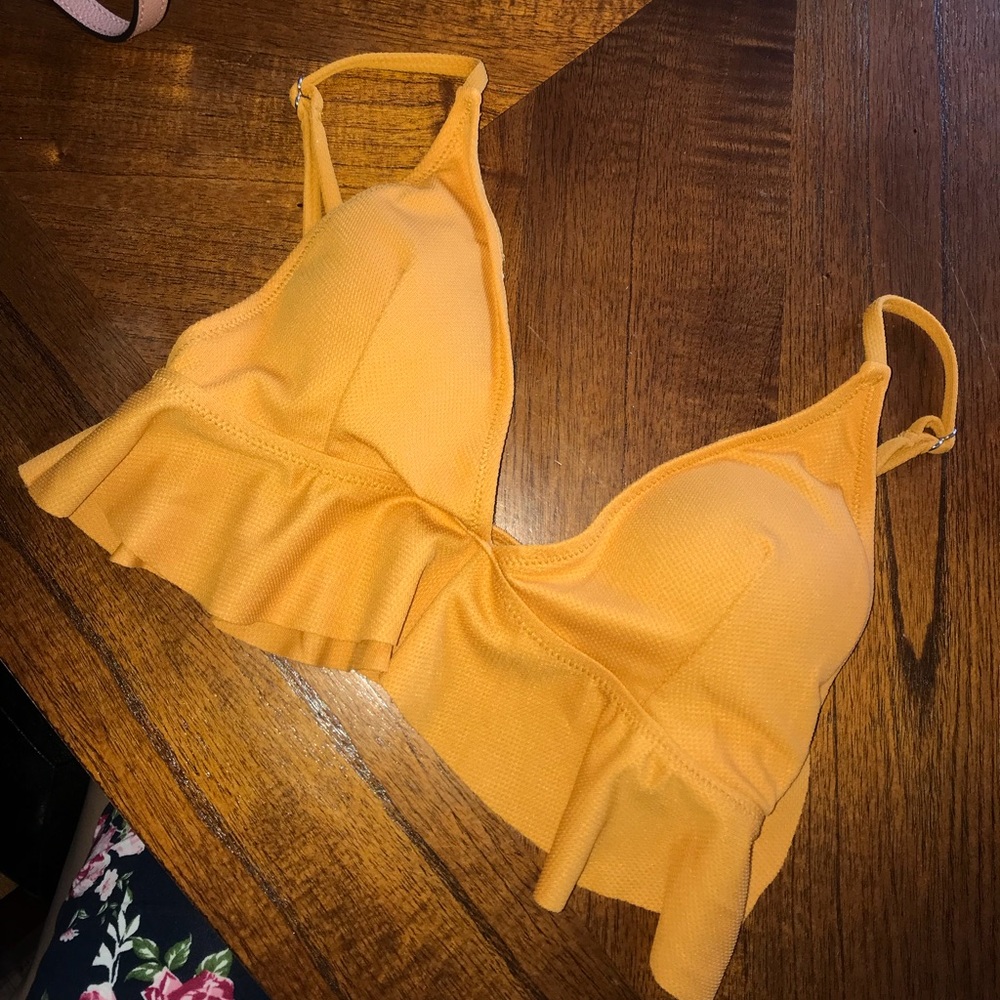 Bathing suit top